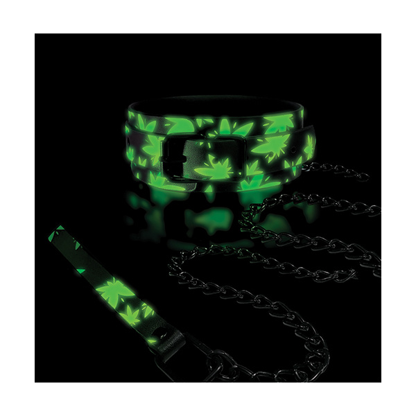 Stoner Vibes Glow in the Dark Collar & Leash - Image 3