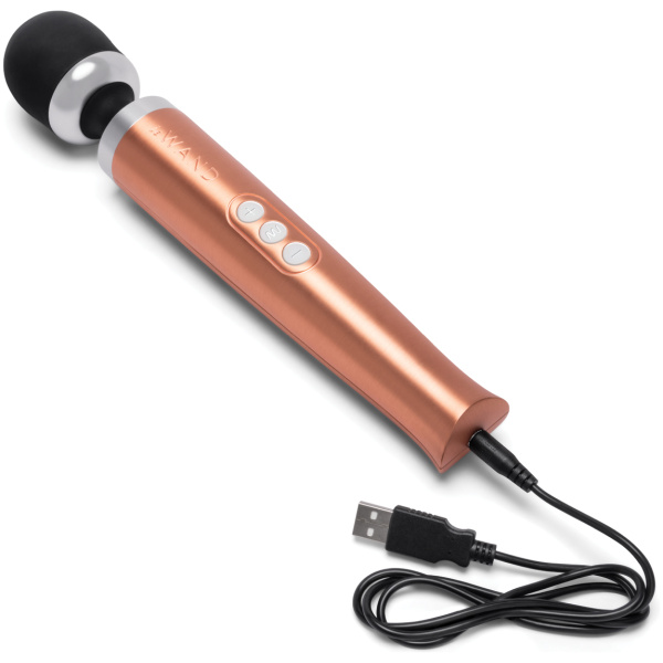 Le Wand Die Cast Rechargeable Massager - Rose Gold - Image 2