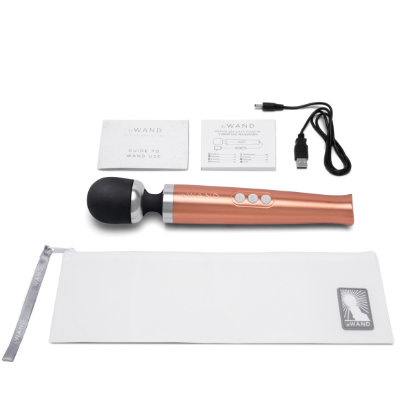 Le Wand Die Cast Rechargeable Massager - Rose Gold - Image 4