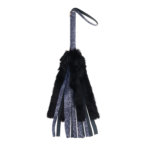 Cougar Faux Fur Flogger - Image 3